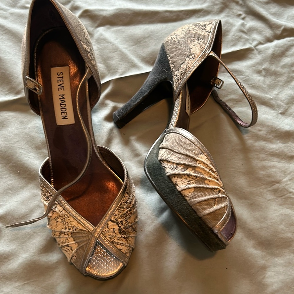 Silver design peep toe heels size 6.5